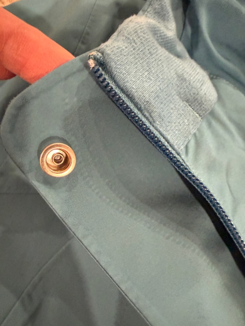 lululemon athletica Rebel Teal Hooded Rain Trench Jacket - Picture 12 of 13